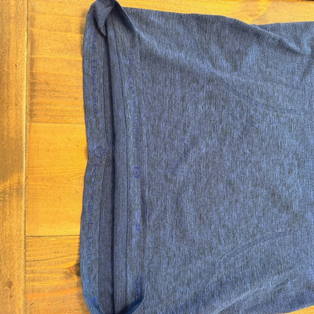 Lululemon Shirt Womens 8 Long Sleeve Swiftly Tech Seamless Running Top LOT OF 2